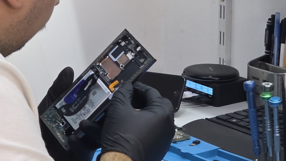 Schimbare baterie Samsung în Iași la GSM Zone